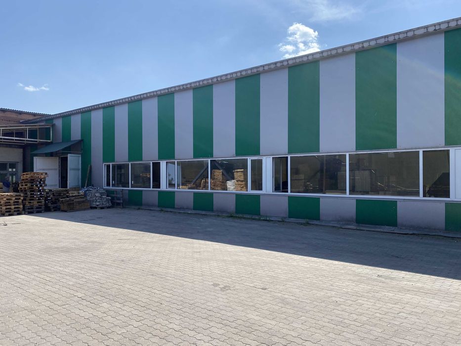 Продаж виробничо-складського комплексу
