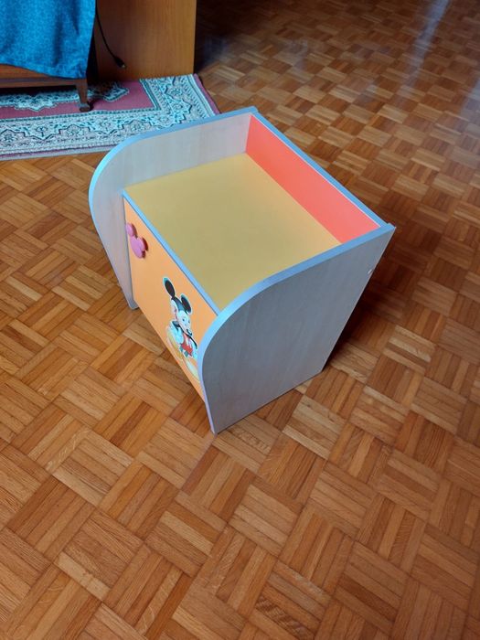 Mesa de cabeceira Mickey mouse