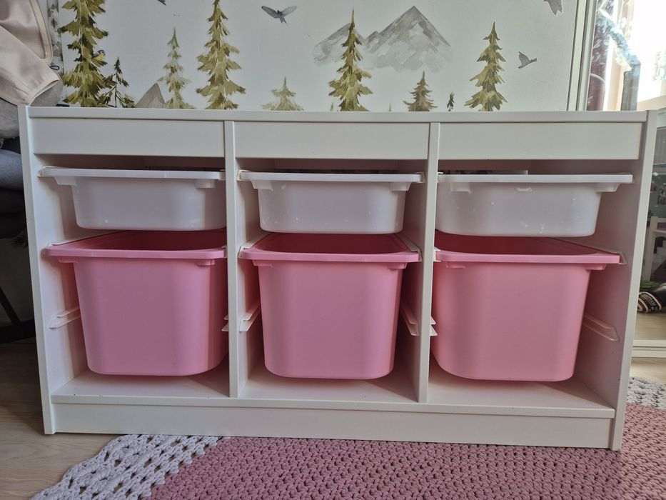 Regał IKEA TROFAST z 6 pojemnikami – biało-różowy