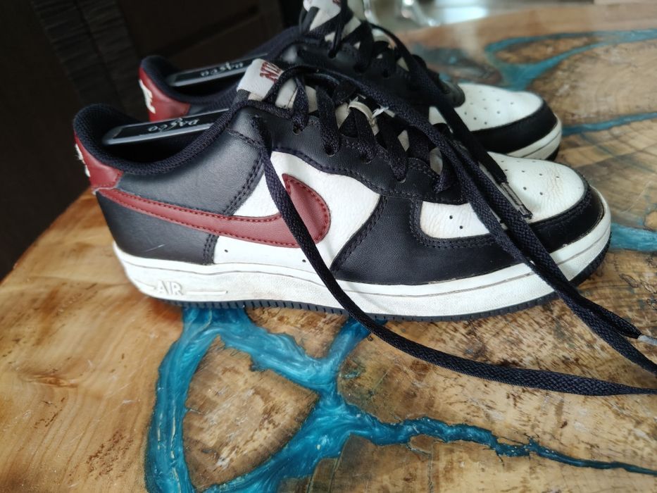 Buty sportowe firmy Nike model Air