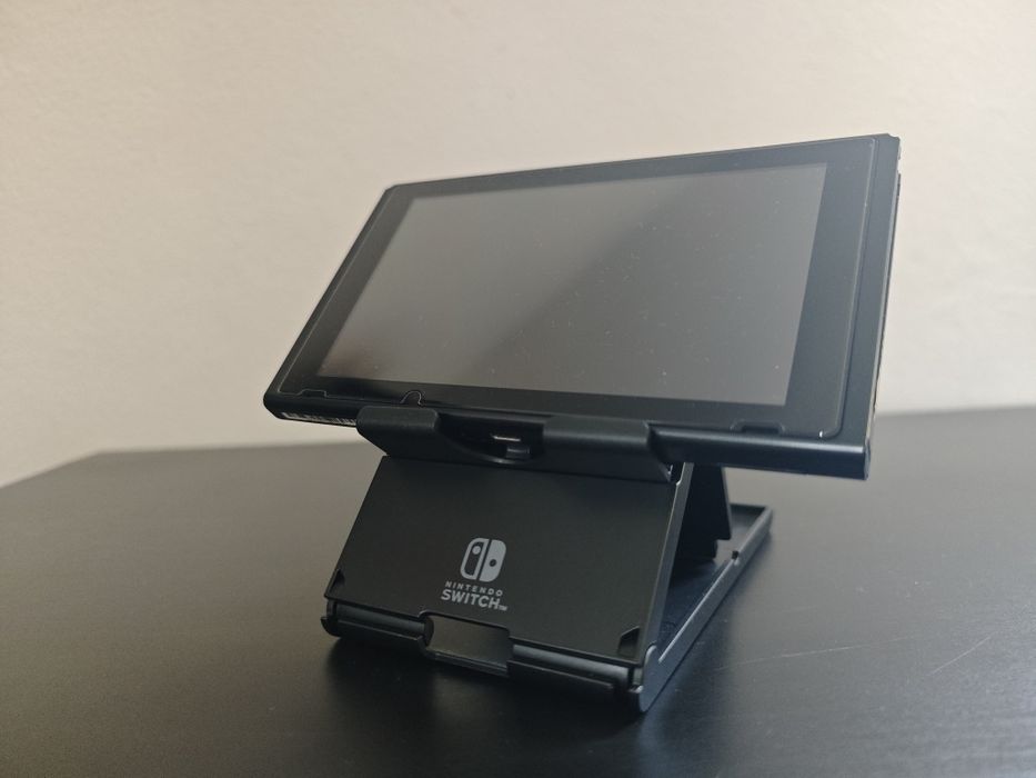 Hori Switch Stand