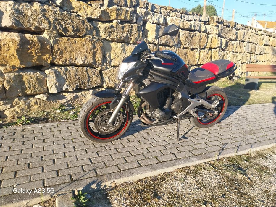 Kawasaki er6n de 2015 impecável