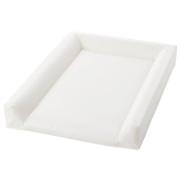 Trocador + muda-fraldas IKEA
