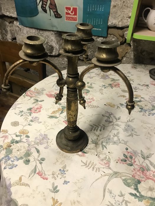 Продам подсвечник