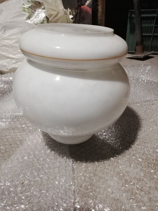 K9 Szklany klosz biały zwis