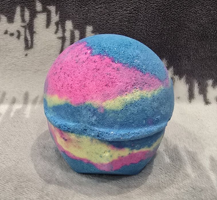 LUSH Bomba do kąpieli Intergalactic 190g