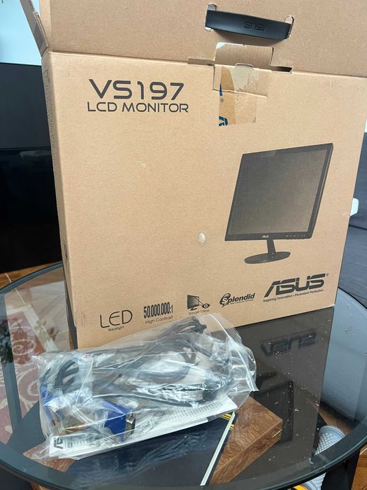 Asus LCD Monitor, VS197