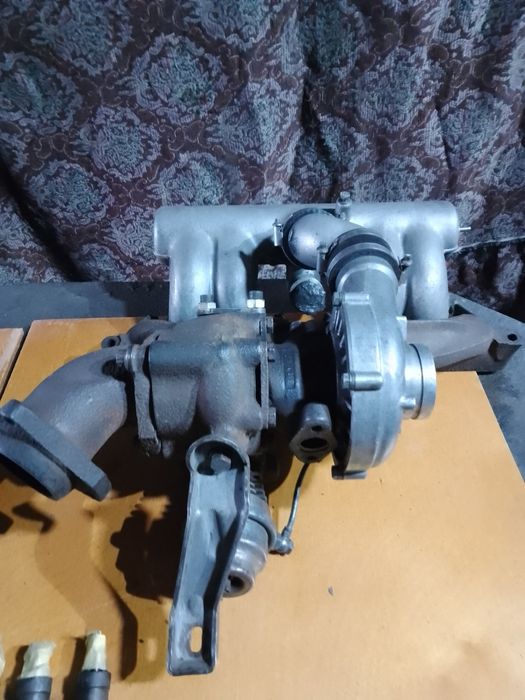 Опель омега А 2.3 дизель. Головка блока цилиндров.