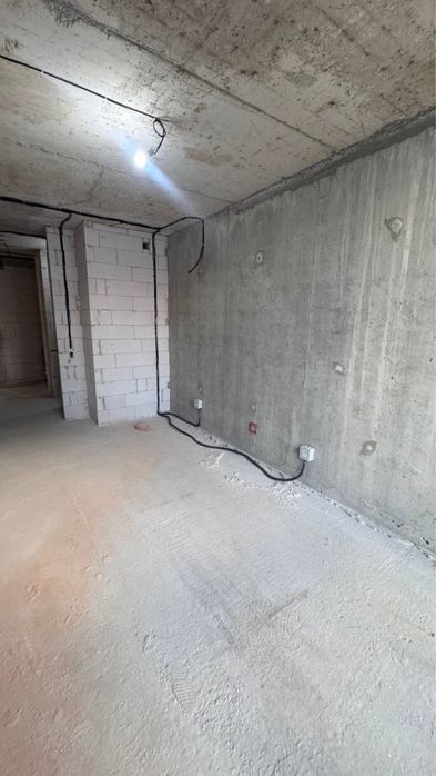 Продаж сирця квартири у гарному районі