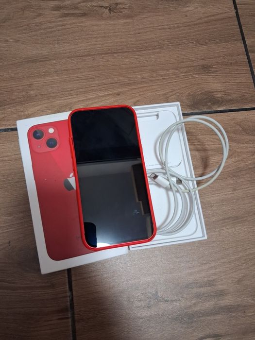 IPhone 13 128 gb,  red , + кабель