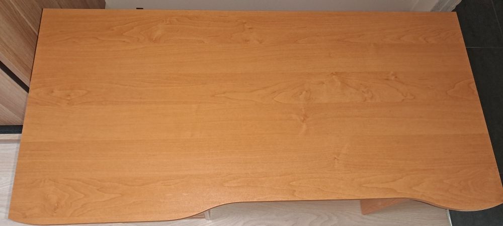 Małe biurko bdb stan