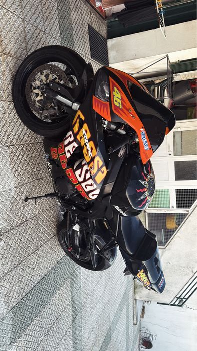 Cbr 1000rr fireblade 2006