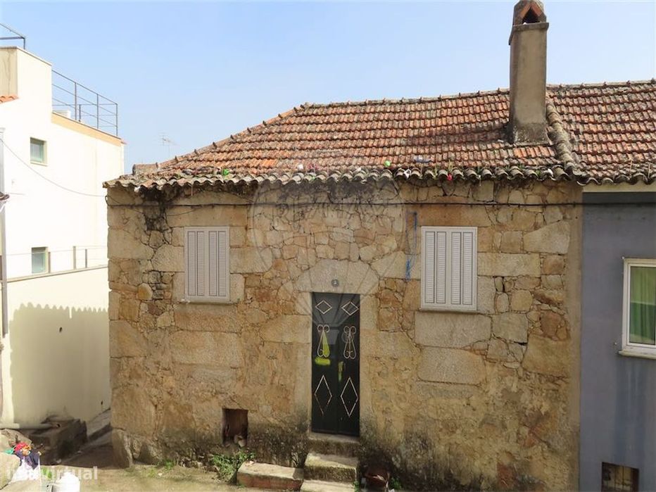 Moradia T2 para venda