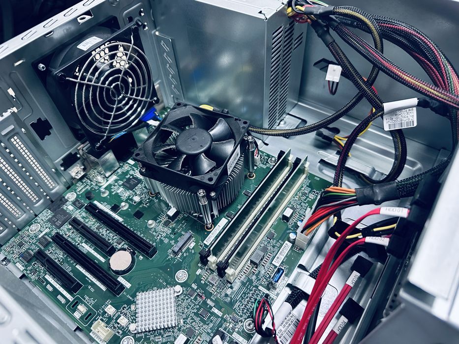 Сервер HPE Proliant ML30 GEN10