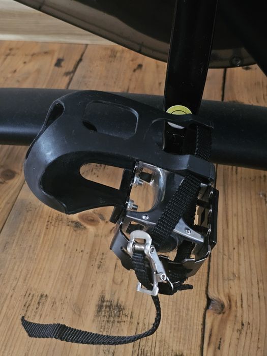 Rower stacjonarny, spinningowy