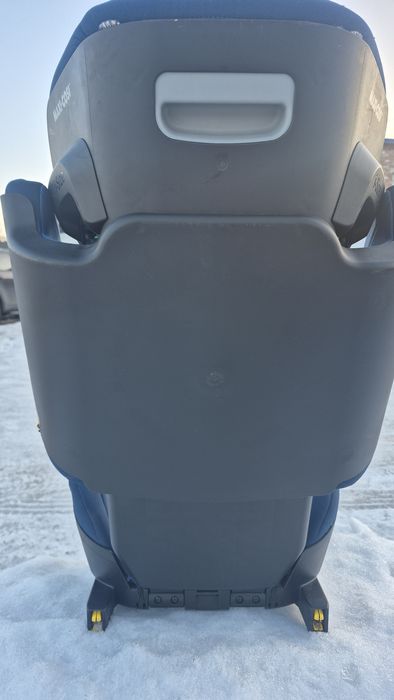 Дитяче автокрісло