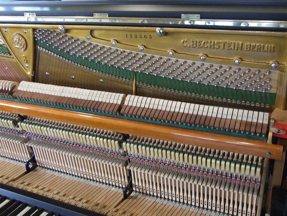 Pianino C. Bechstein mod 8 po renowacji, czarny półmat