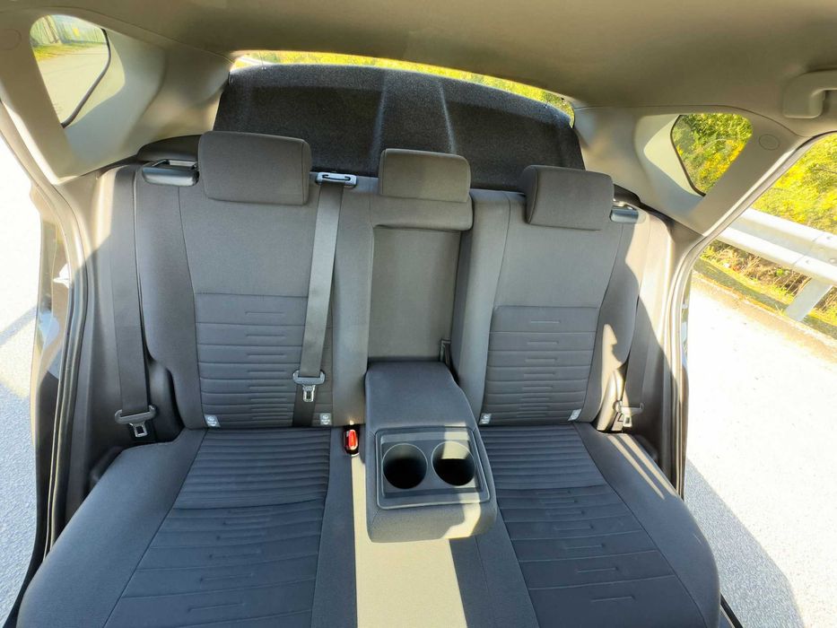 Toyota Auris 1.2T Comfort +P.Sport +NAV