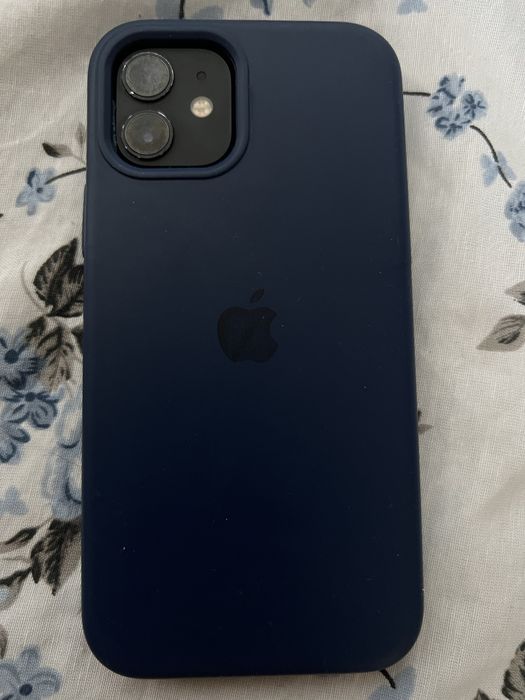 Продам IPhone 12 64 Gb