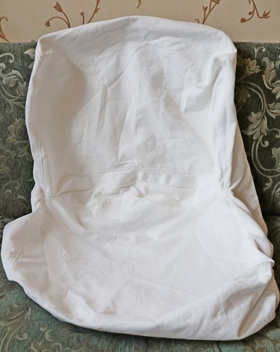 Чохол автокрісла для жінок - 300 грн