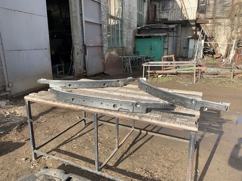 Tesla Model Y усилитель переднего бампер в сборе оригинал разборка: 150 ...