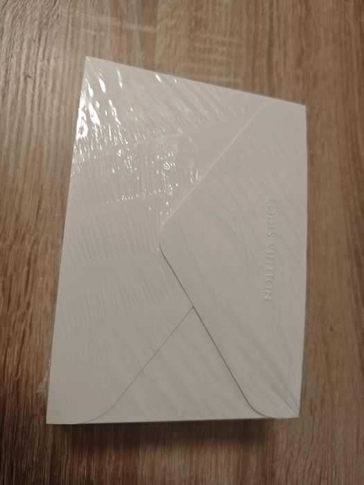 Koperty  białe, Louis Vuitton, nie odpakowane, 50 sztuk, oryginał
