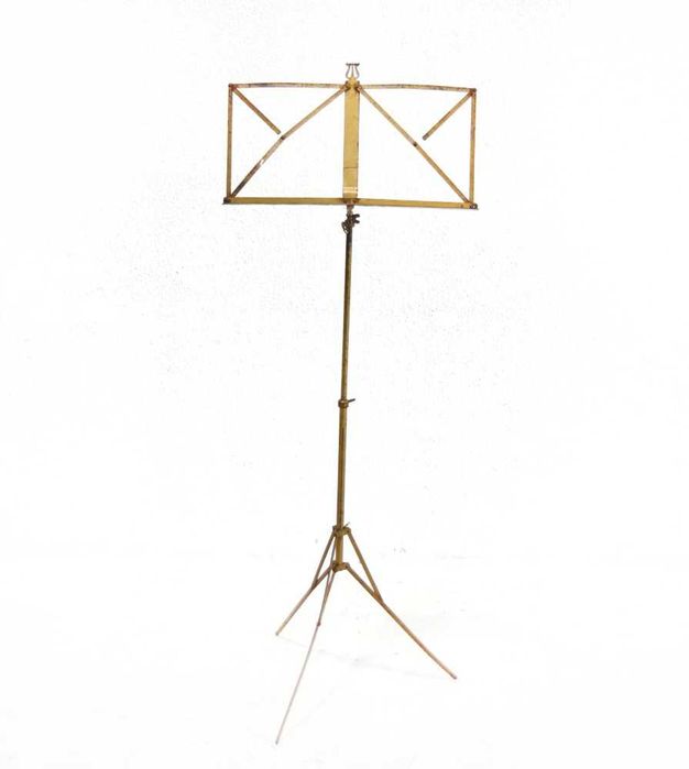 Suporte de partituras em metal dourado articulado