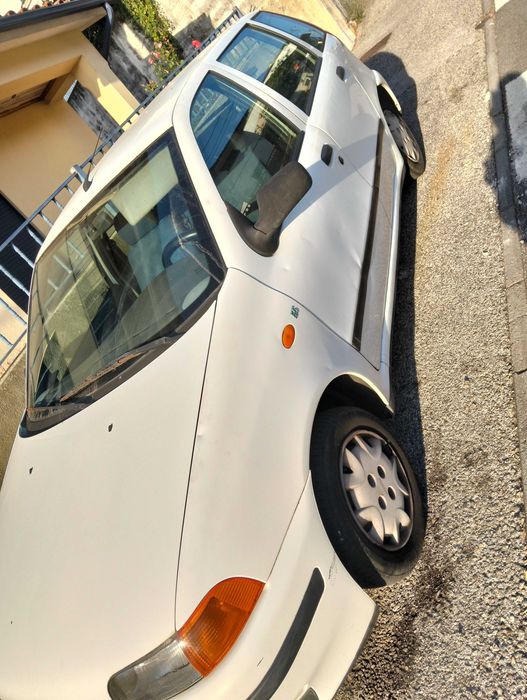 Carro Fiat Punto