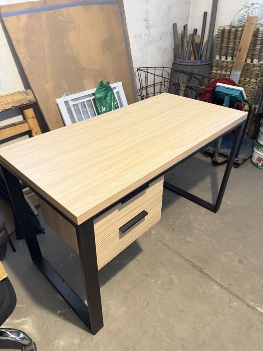 Zestaw mebli do biura