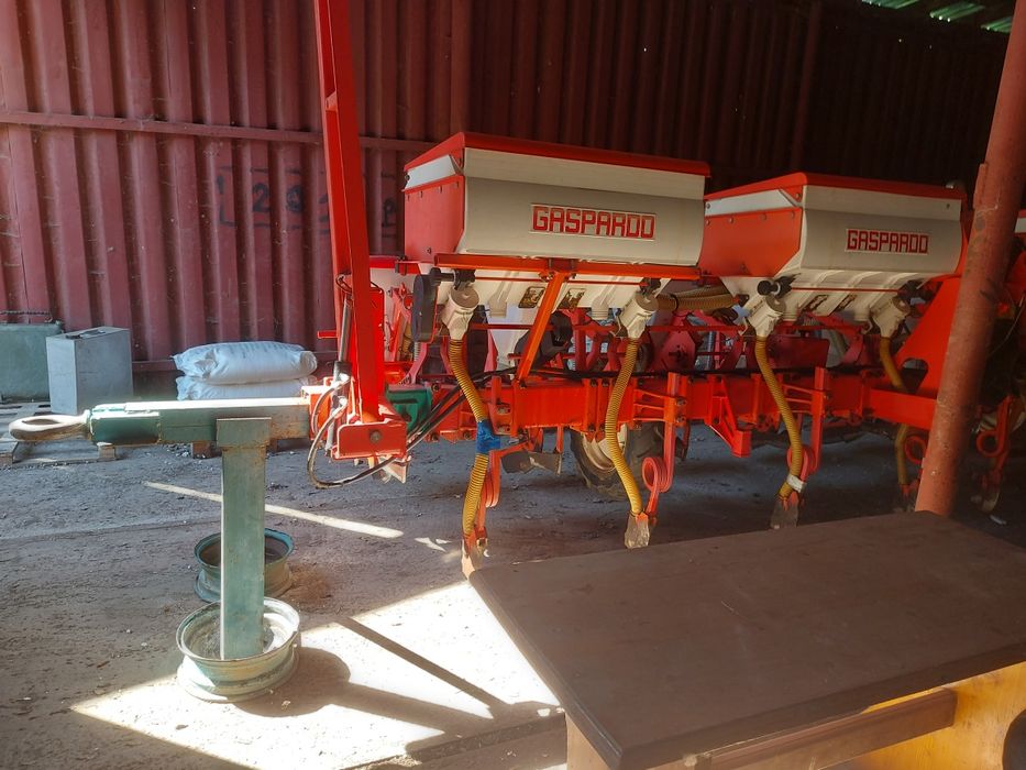 Сівалка кукурудза, соняшник