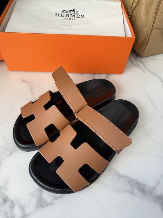 Klapki hermes Chypre