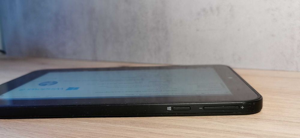 HP Tablet Pro 408 Intel Atom Z3736F/2GB Ram/32GB /Windows 8 #002a