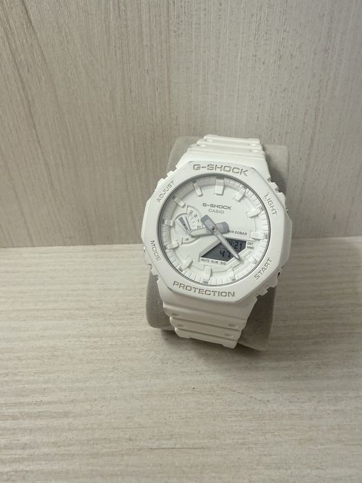 Часы Casio g shock белые