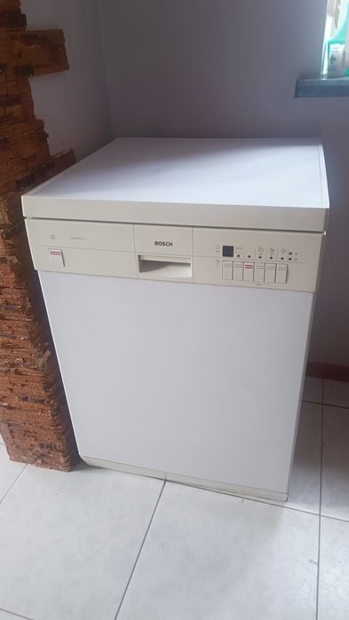 Посудомийна машина