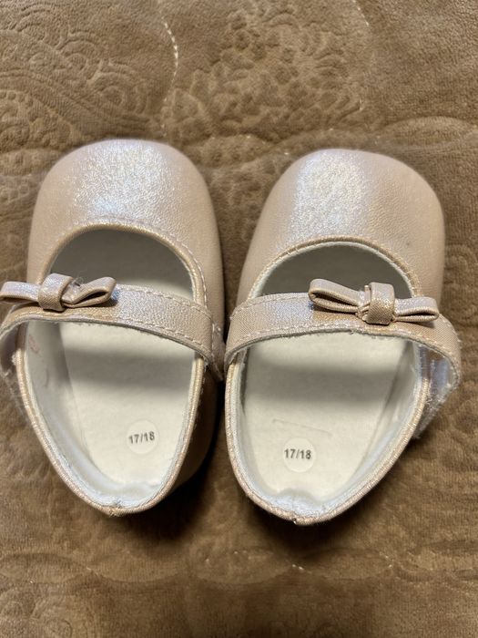 Пінетки для дівчинки