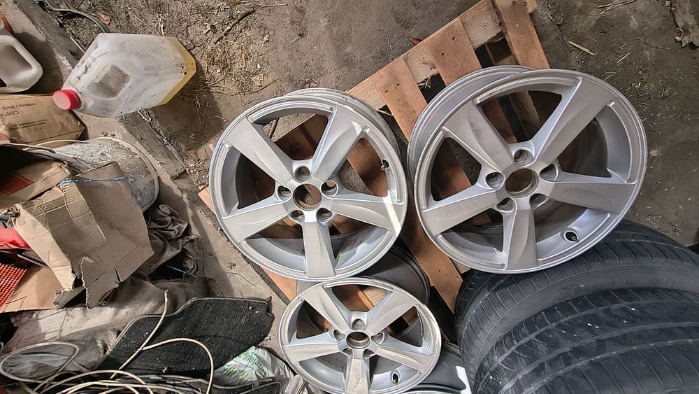Felgi Volvo Ford R16 5x108