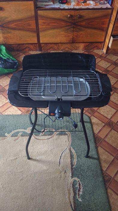 Grill elektryczny NOWY Cena do negocjacji