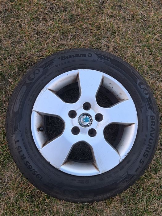Komplet Kół Letnich Skoda 5x112 15 cali