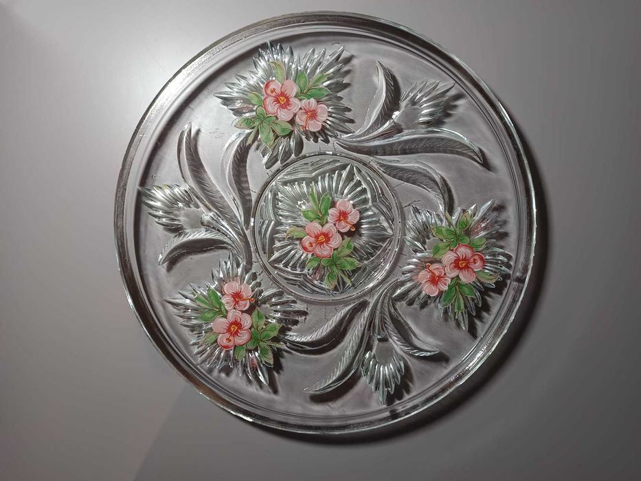 Prato Decorativo em Vidro Trabalhado – Pintura Floral Manual