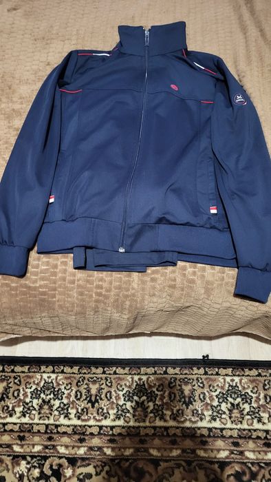 Спортівний костюм