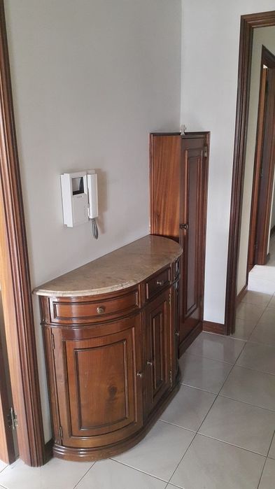 T2 com garagem box (Rio Tinto, Forno, perto da Areosa)