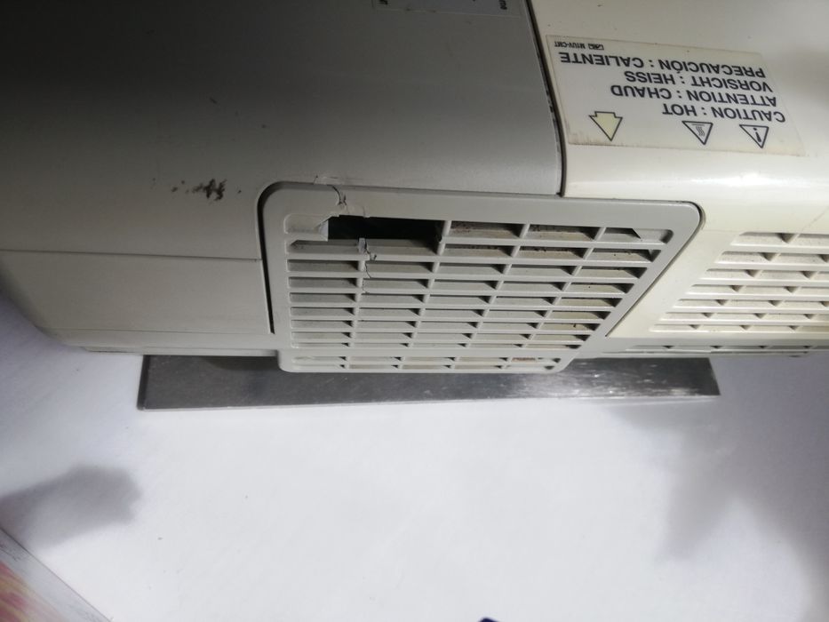 Epson 400w projektor 1800 lumenów