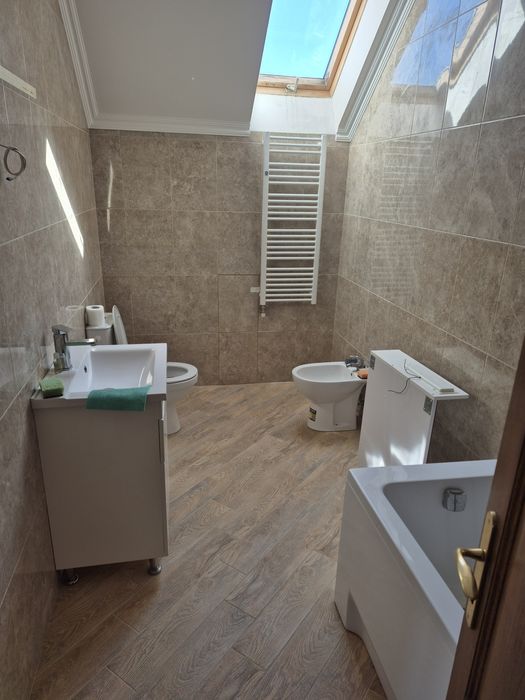 Здається вперше новий будинок на набережній.