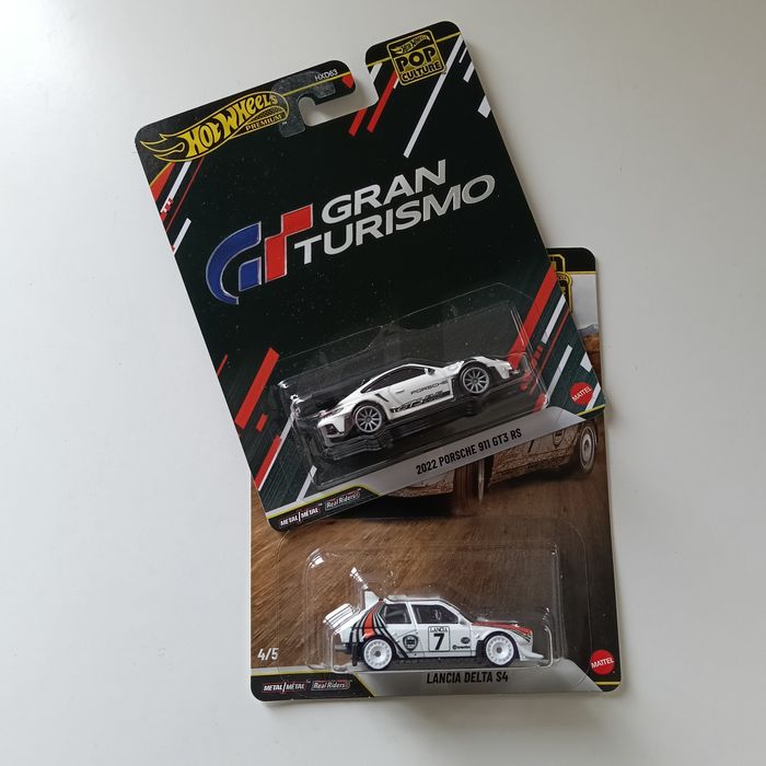 Hot Wheels Premium Pack Porsche 911 GT3 RS & Lancia Delta S4