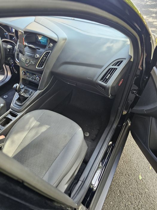 Ford Focus 1.6 125 KM z 2016 od 1 właściciela
