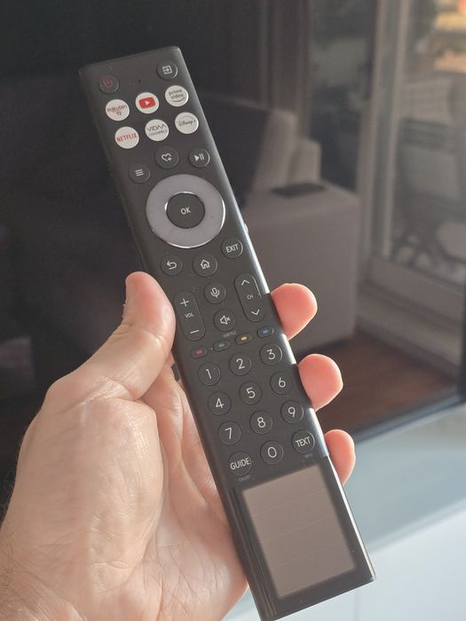 Smart TV   65 Polegadas Hisense 65U8NQ