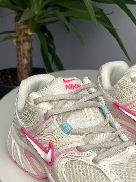 Кросівки Жіночі Nike V5 RNR Beige Pink 36-41 Топ якість зручні