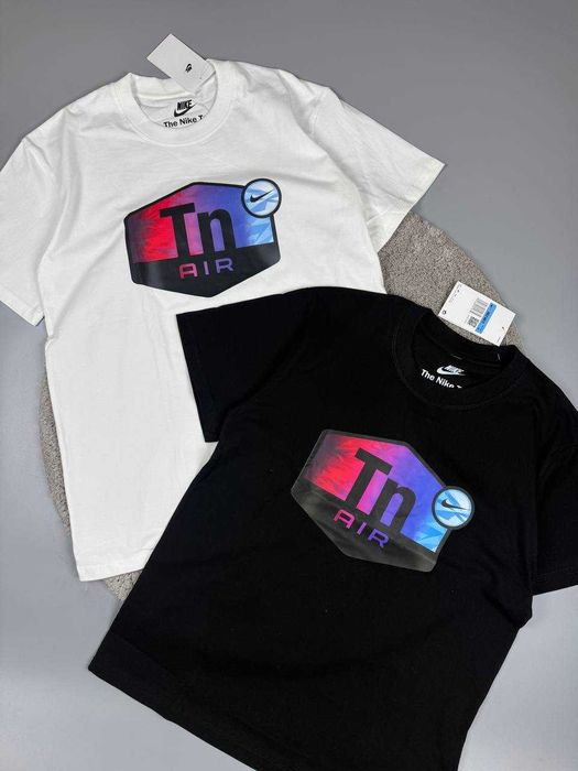 Футболка Nike Air Tn чорна біла вільного крою (XS-XXL)