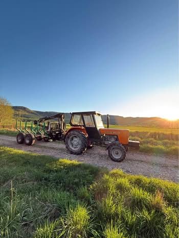 Ursus c360 4x4 z przyczepa leśna 2250 faofar