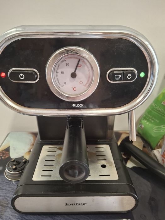 Máquina de Café Espresso Silvercrest (Estilo Retro) - 15 Bar